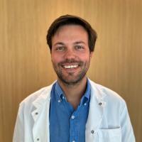 Dr. De Landsheer